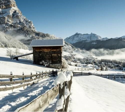 Vacanze sulla Neve al Camping Colfosco: Un’Esperienza Unica a Due Passi dagli Impianti di Sci