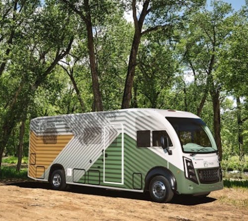 Thor Industries presenta il primo camper ibrido al mondo