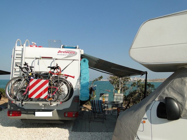Camper